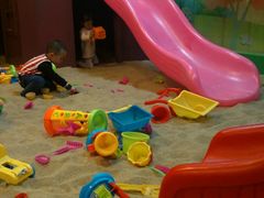 -酷洛小镇(步步高新天地购物广场店)