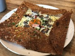 鸡蛋蘑菇熏肉荞麦可丽饼-RAC BAR(安福路店)