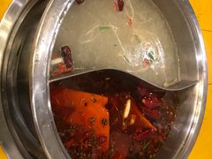 -签签飞串串火锅