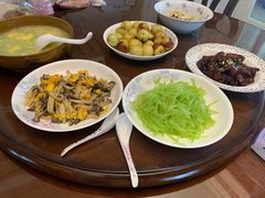 -爱的果实月嫂育婴师(世纪东方店)