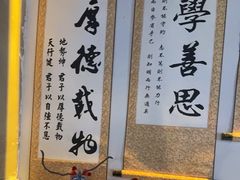 -荒岛实景沉浸密室(江汉路1店)