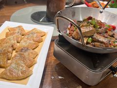 -黄泥岗·地道湖北菜(奥特莱斯店)