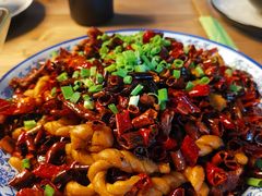 -临界音乐酒馆·小龙虾·江湖菜(华熙LIVE·鱼洞店)