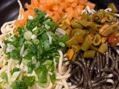 黑芝麻热干面-汪爹爹武汉牛三鲜(朝外大街店)