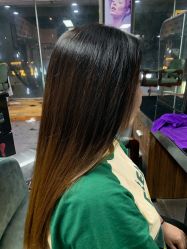 -诗悦发型SALON·圣罗兰店