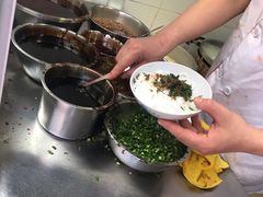 -辣辣小吃豆花米线(大观篆新农贸市场店)