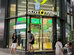 -BHC炸鸡(明洞总店)