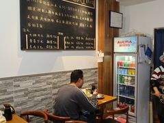 -黄阿姨锅贴大王(万航渡路店)