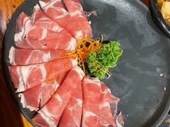 -呷哺呷哺(普陀乐购真北店)