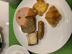 -广州天河希尔顿酒店