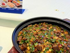 -品海楼·大连海胆锅贴馆(东港店)