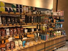零售区-星巴克(北辰西路店)
