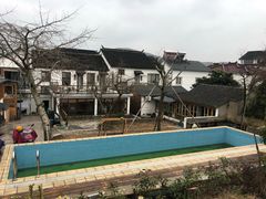 -梨云山居农家乐