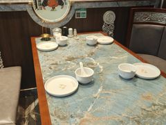 -哈啾嗨·新概念蒙餐(红星新城店)