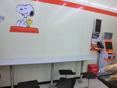 店内环境-7-ELEVEn(古美店)