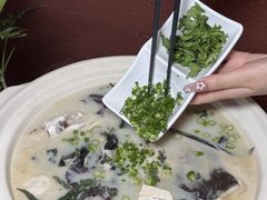 -许爷家·生态湖鲜(徐汇日月光店)