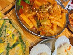 -青瓦炭韩潮烤肉(花园道店)