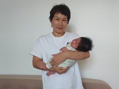 -爱贝尔高端月嫂(母婴护理)