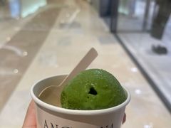 -Angelina安吉丽娜(恒隆广场店)