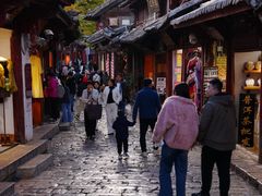 -阿婆情腊排骨火锅·野生菌季(古城旗舰店)