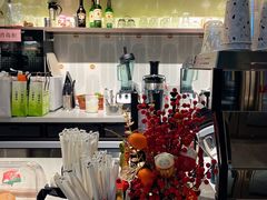 -WOW coffee