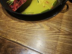 -巴卤社老火锅(财富店)