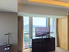 -上海宝华万豪酒店