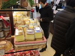 -红宝石·鲜奶小方(万航店)
