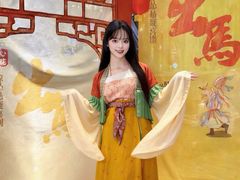 -虹桥艺术中心
