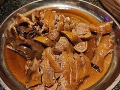 五年卤一锅鸡-土灶人家柴火鸡(都江堰店)