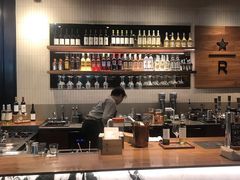 -星巴克(港汇1号办公楼店)