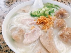 牛肉丸猪杂粿条-潮汕龙记·普宁肠粉