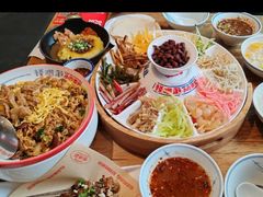 -怪噜范·老贵阳街头名小吃(数博万达店)