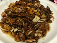 蒜爆羊肉-老牌坊鲁菜名店(宽厚里店)