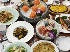 -青瓦餐厅·生鱼片·韩园烤肉(西塔店)