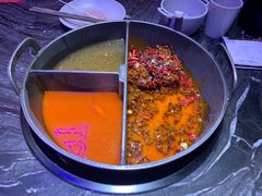 -热火朝天鲜切牛肉火锅(南强街巷店)