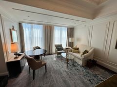 -广州富力丽思卡尔顿酒店