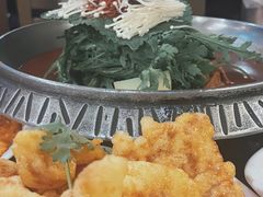 -喇喇排骨火锅·传统韩式脊骨汤(望京西园总店)