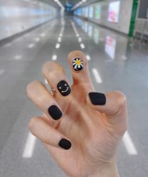 -慕拉美甲美睫皮肤管理