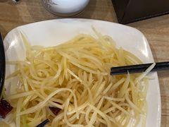 -西部马华清真兰州牛肉面·烧烤夜市(三里河店)