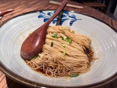 葱拌面-贡梅老面馆·蟹粉面·无锡特色小吃(南长街主推店)
