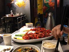 -龙巢盱眙龙虾·牛蛙·烧烤宵夜(八卦岭店)