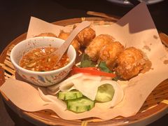 -大头虾越式风味餐厅(光明广场店)