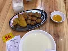 -兄弟深夜豆浆
