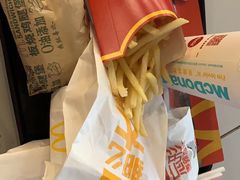 -麦当劳(外高桥DT店)