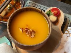 -湊湊火锅·茶憩(杭州湖滨银泰in77店)