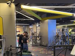 -贝菲特游泳健身(徐泾店)