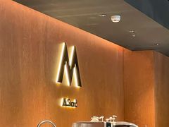 -M Stand(深圳龙岗万科广场店)