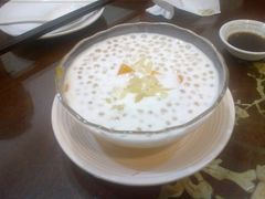 杨枝甘露-甜蜜蜜港式茶餐厅(虹梅店)