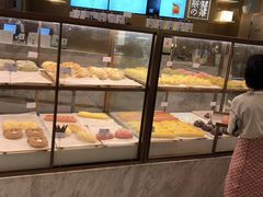 面包甜点陈列柜-奈雪的茶(漫广场店)
